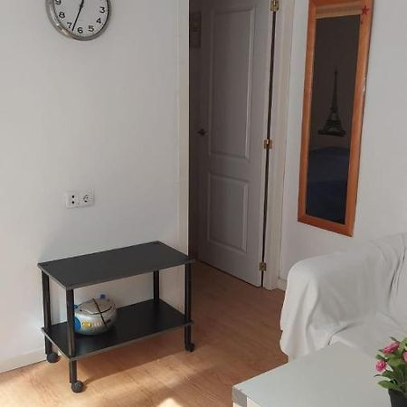 Apartamento En C. Maria Luisa 2 Dormitorios Madrid Bagian luar foto